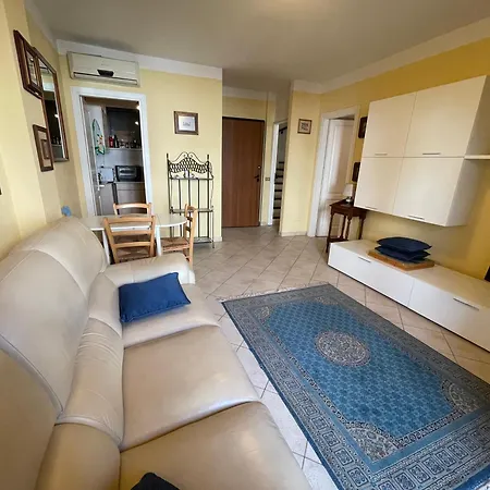 Angelina Apartament *